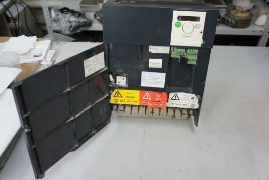 Частотный преобразователь Shneider Electric Altivar ATV-32